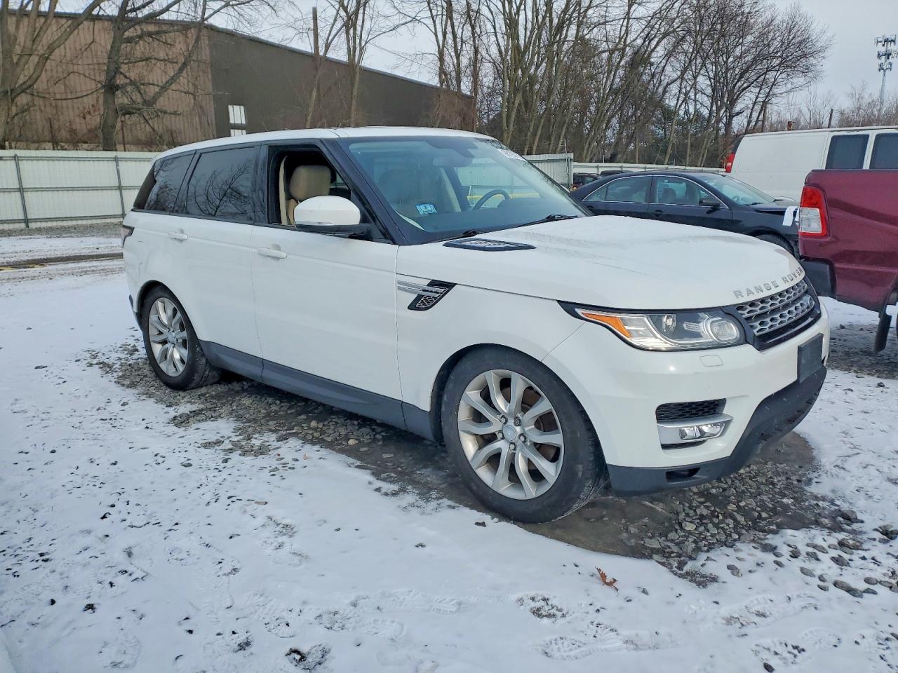 2016 LAND ROVER RANGE ROVER SPORT HSE photo 4