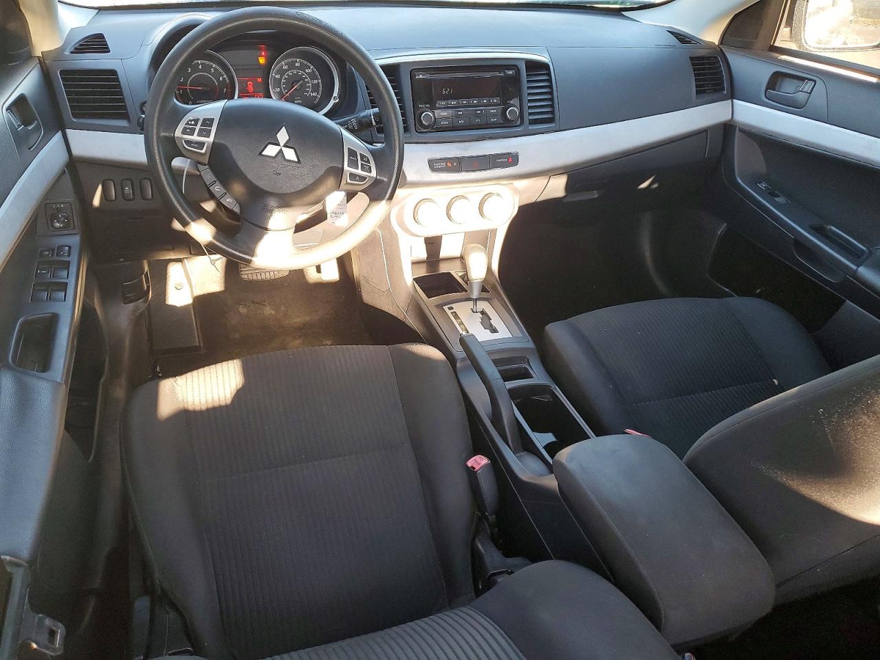 2014 MITSUBISHI LANCER ES/ES SPORT photo 8