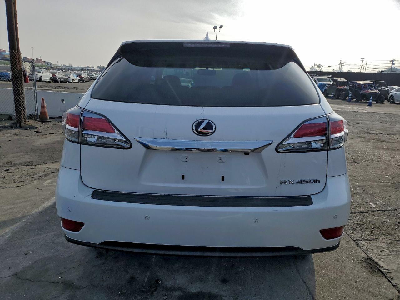 2015 LEXUS RX 450H photo 6