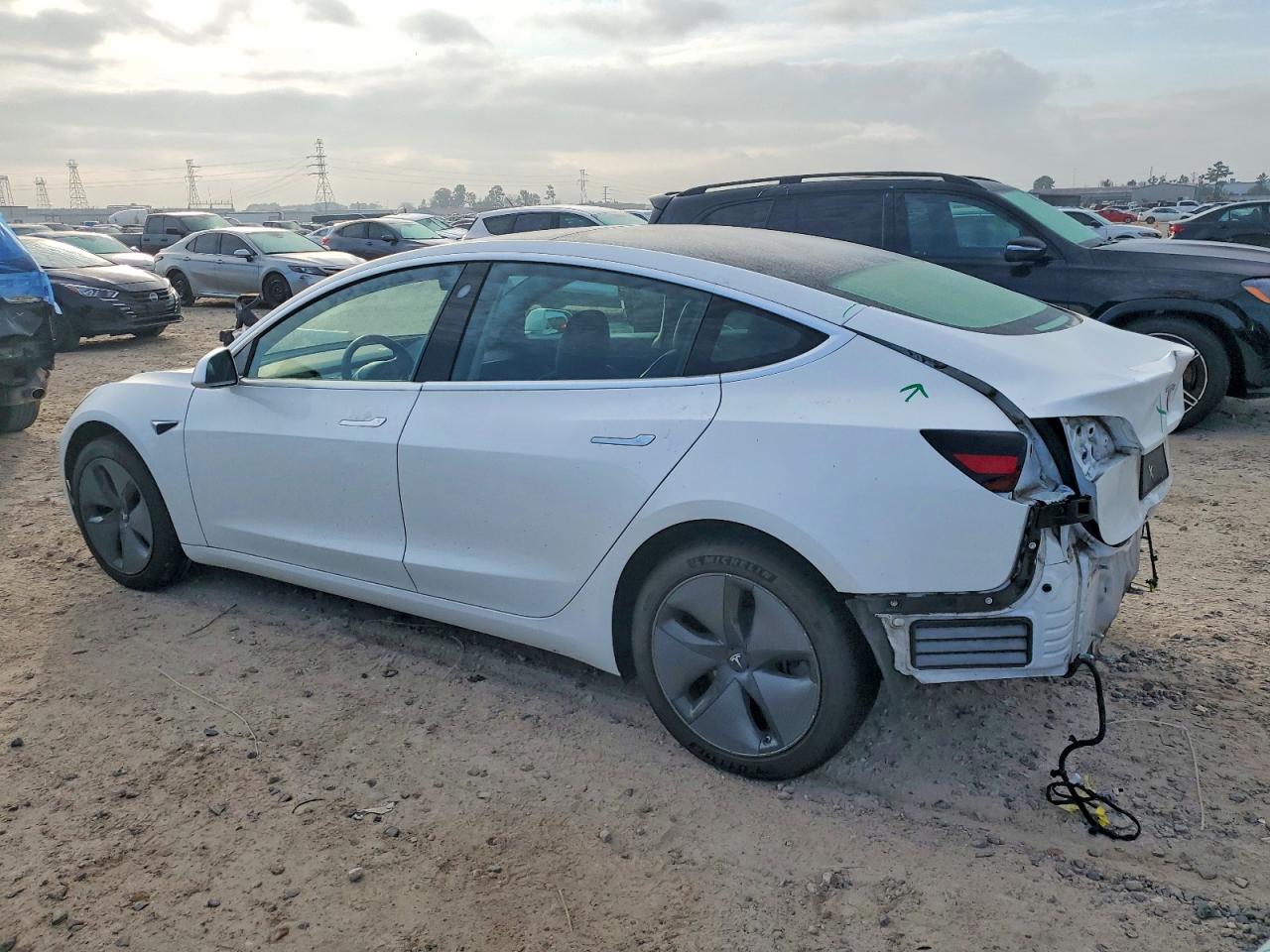 2020 TESLA MODEL 3 photo 2