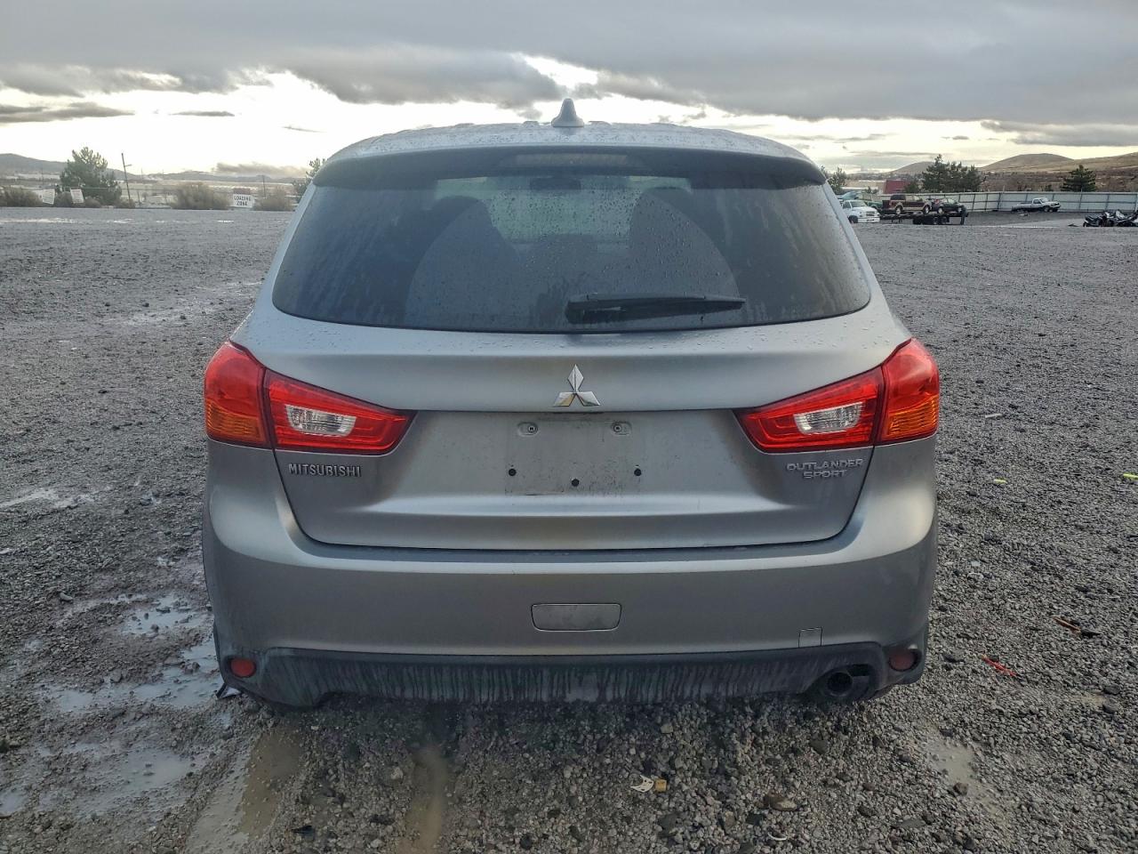 2017 MITSUBISHI OUTLANDER SPORT ES photo 11