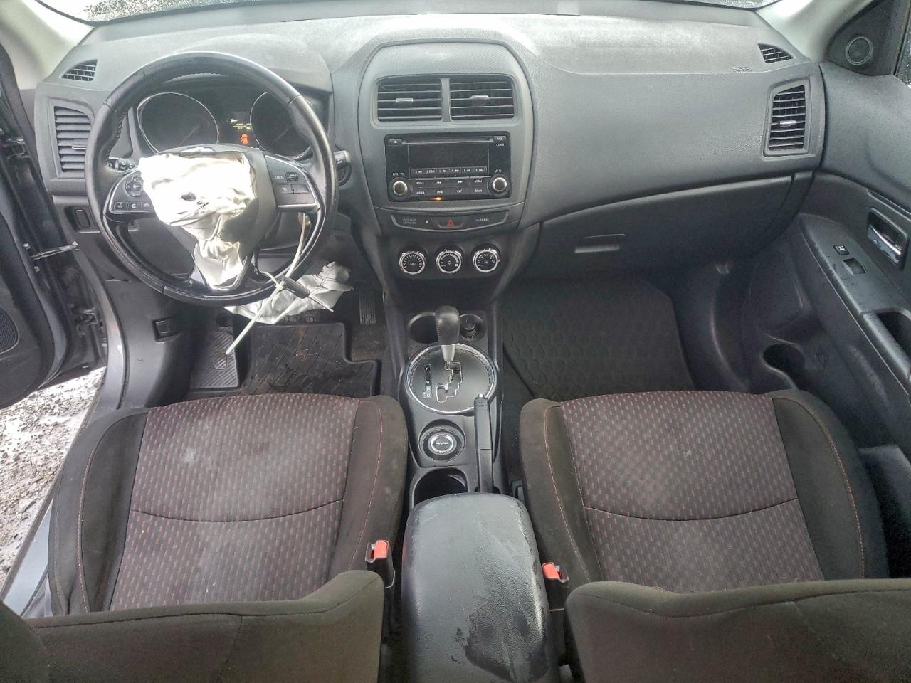 2017 MITSUBISHI OUTLANDER SPORT ES photo 15