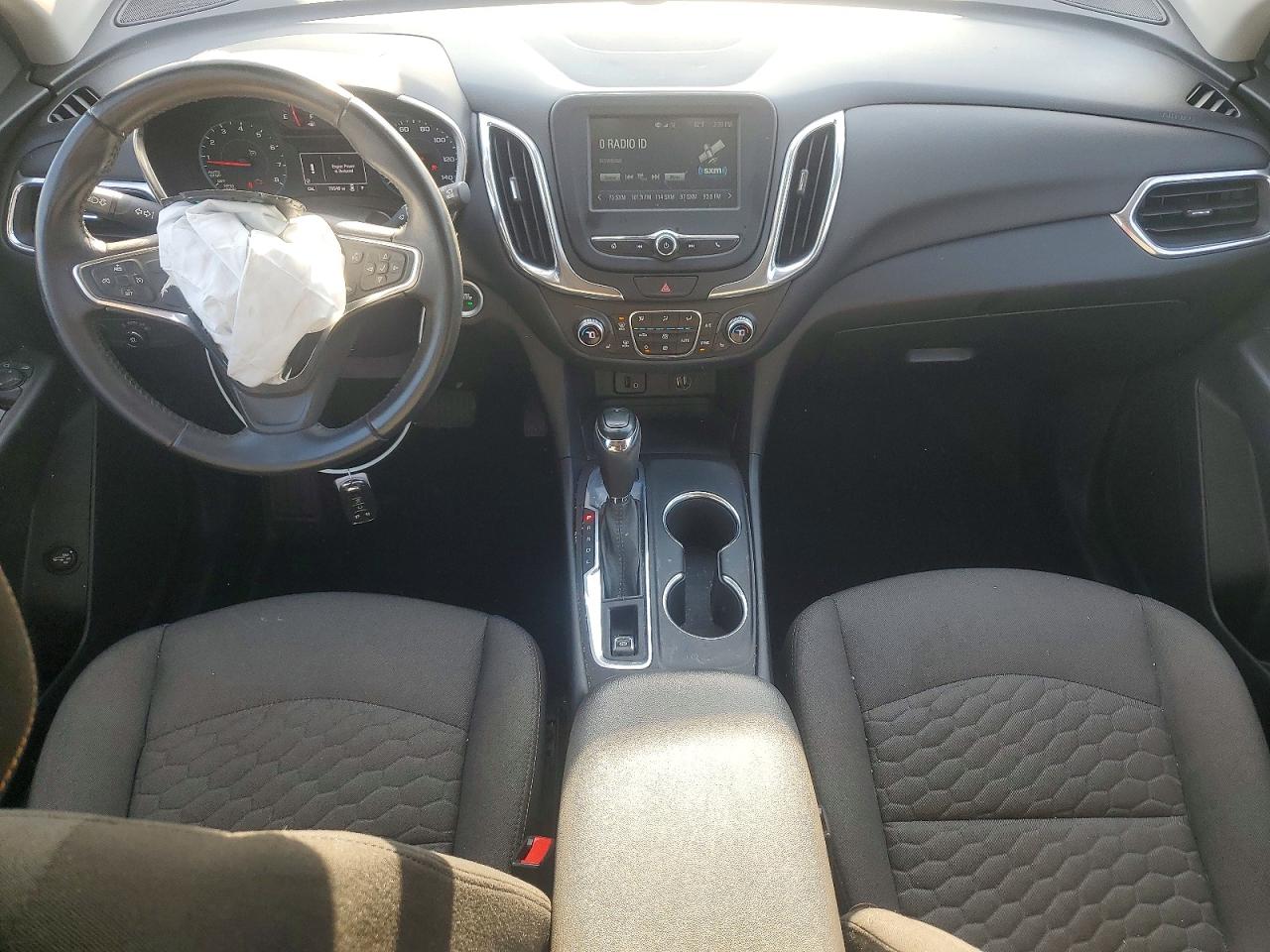 2018 CHEVROLET EQUINOX LT photo 8