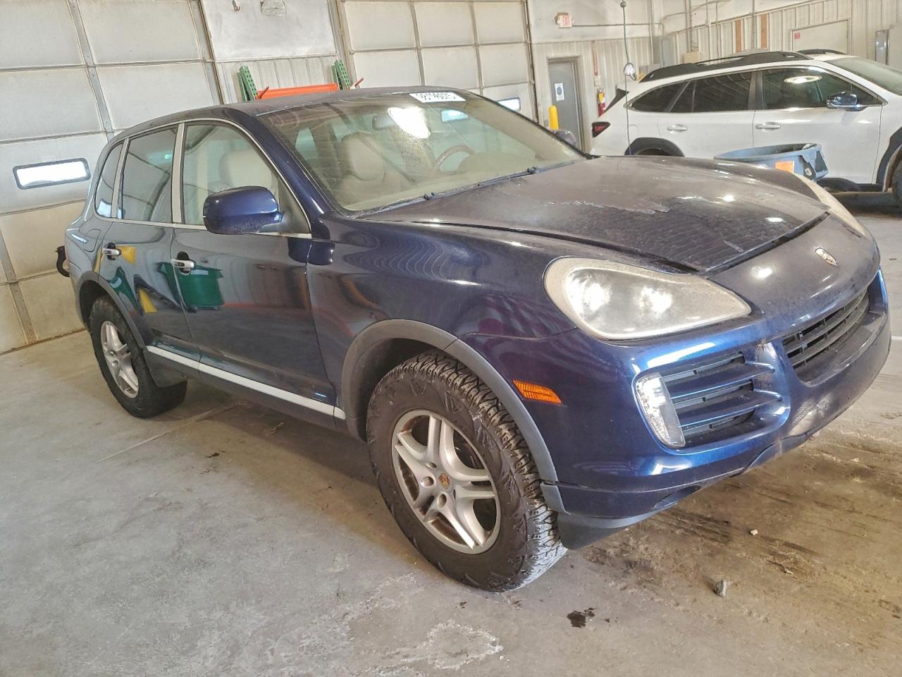2009 PORSCHE CAYENNE photo 4
