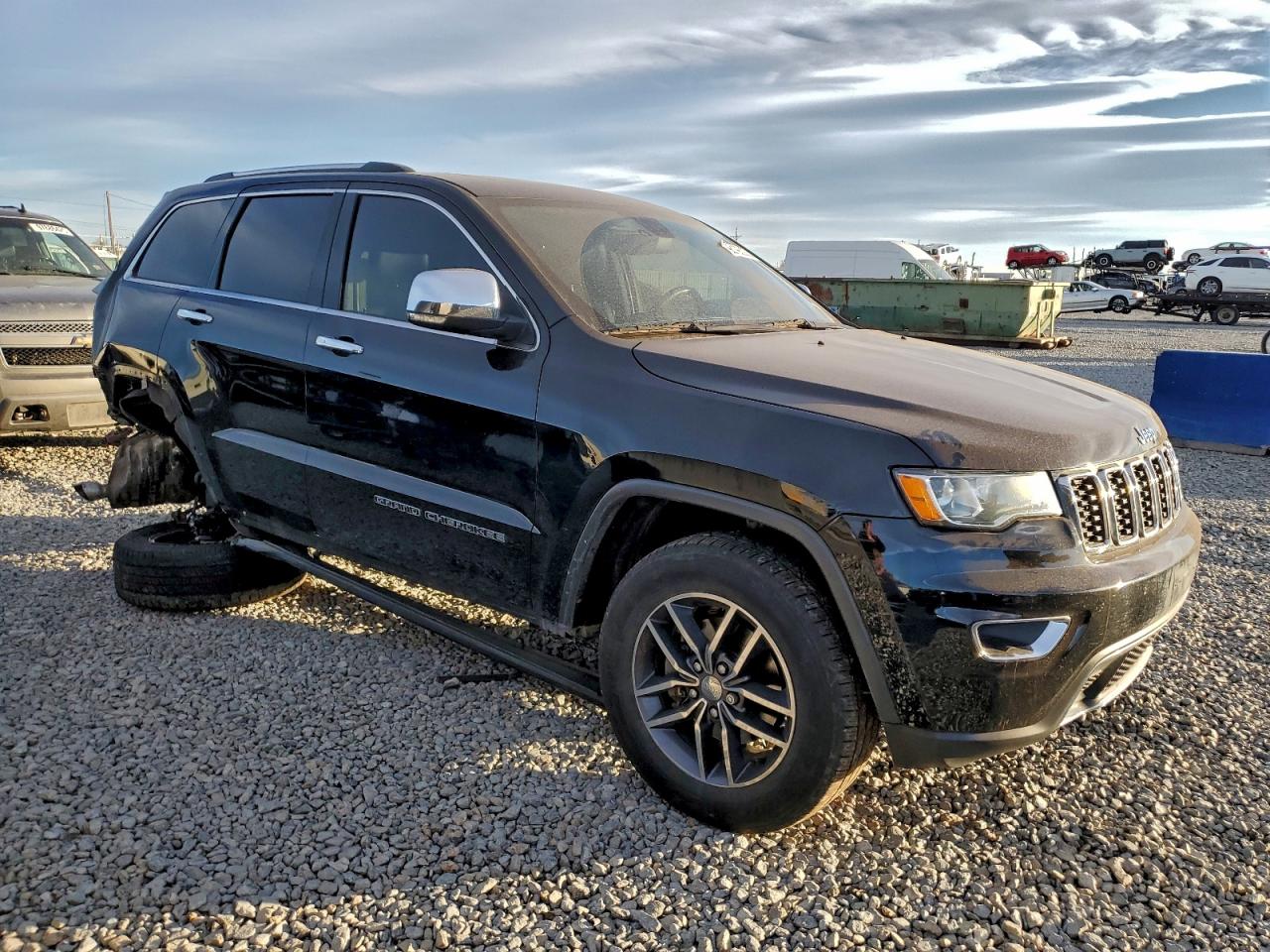 2018 JEEP GRAND CHEROKEE LIMITED photo 4
