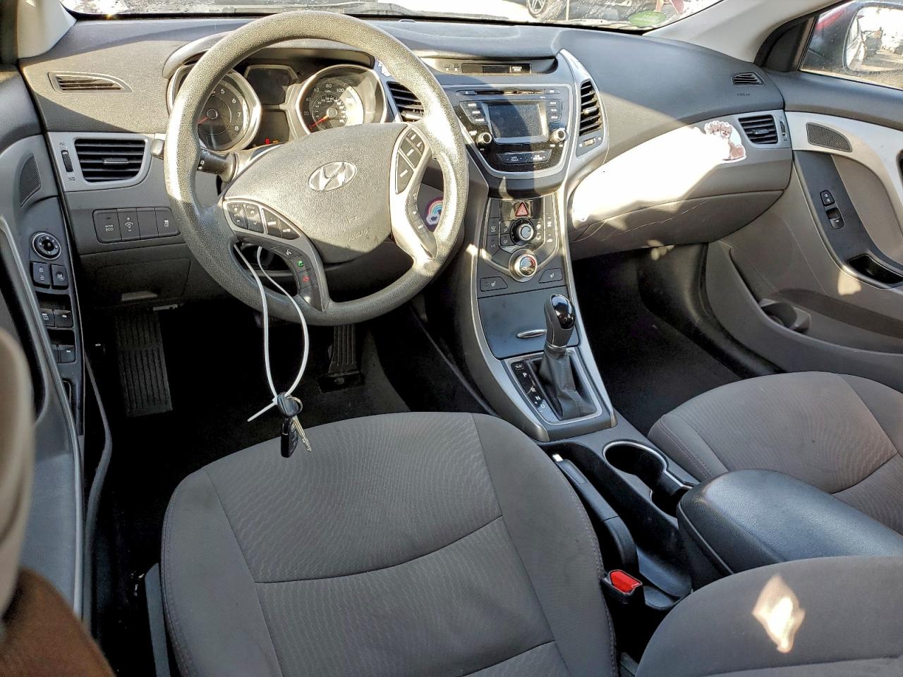 2014 HYUNDAI ELANTRA SE photo 8