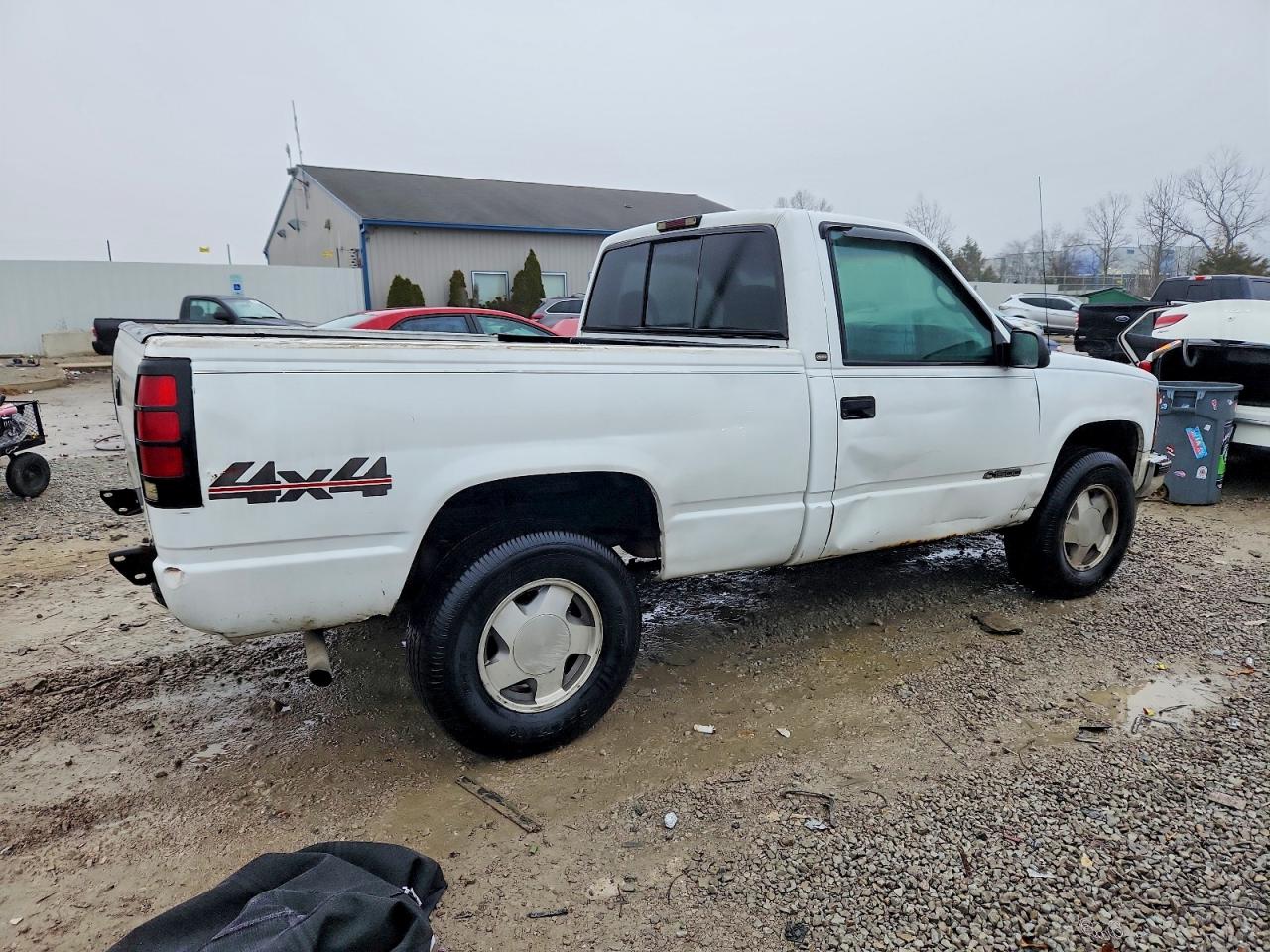 1998 CHEVROLET GMT-400 K1500 photo 3