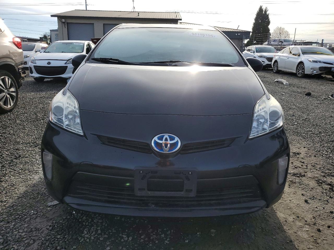 2013 TOYOTA PRIUS photo 5
