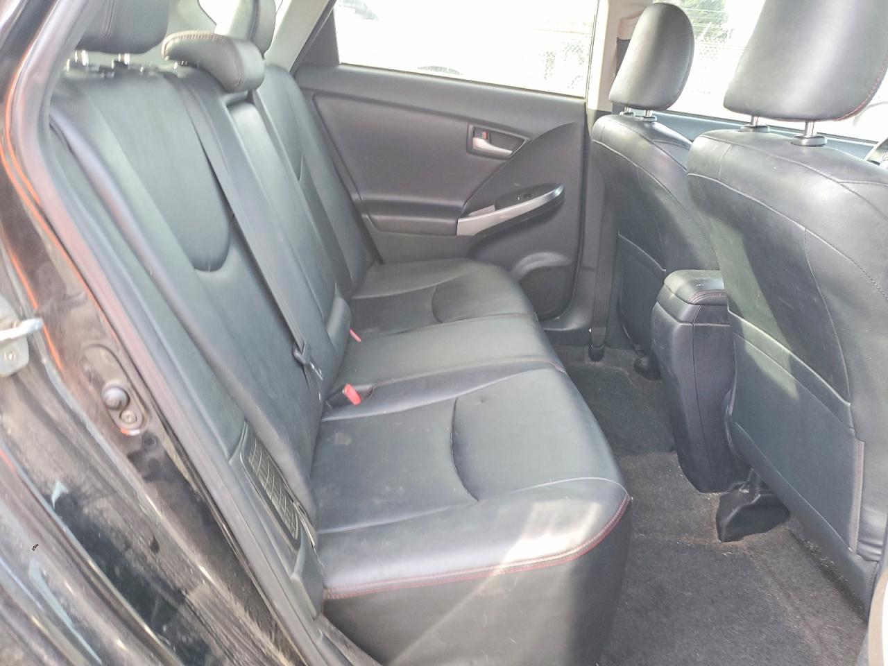 2013 TOYOTA PRIUS photo 10