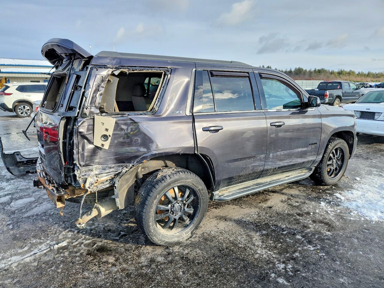 2016 CHEVROLET TAHOE K1500 LT photo 3