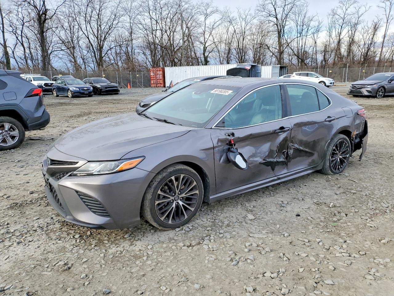 2018 TOYOTA CAMRY