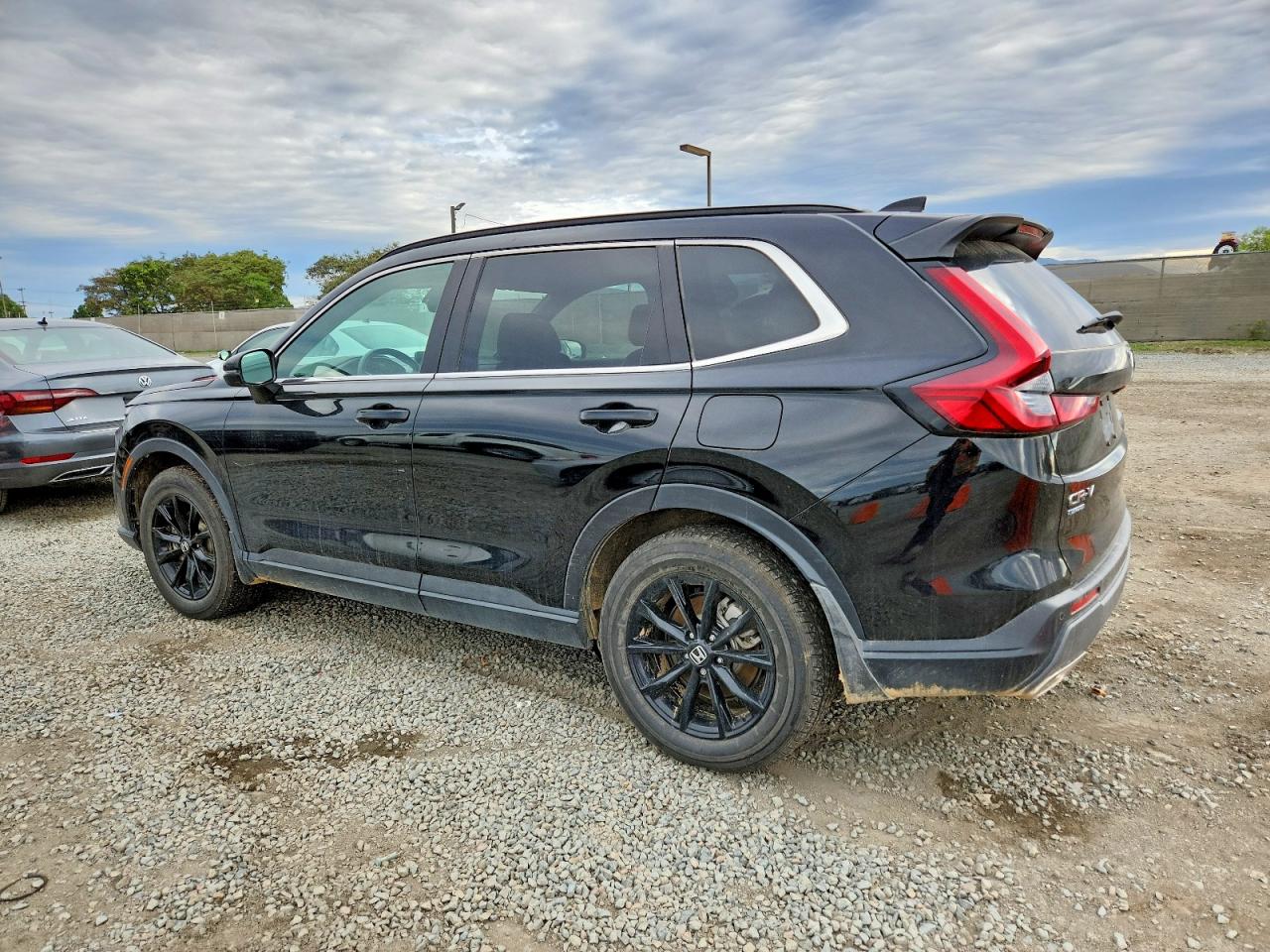 2025 HONDA CR-V SPORT-L photo 2