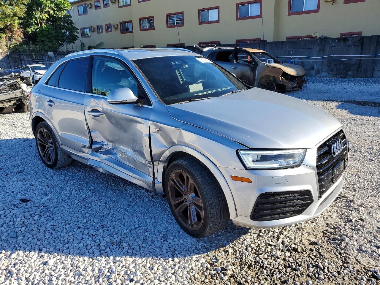 2018 AUDI Q3 PREMIUM PLUS photo 4