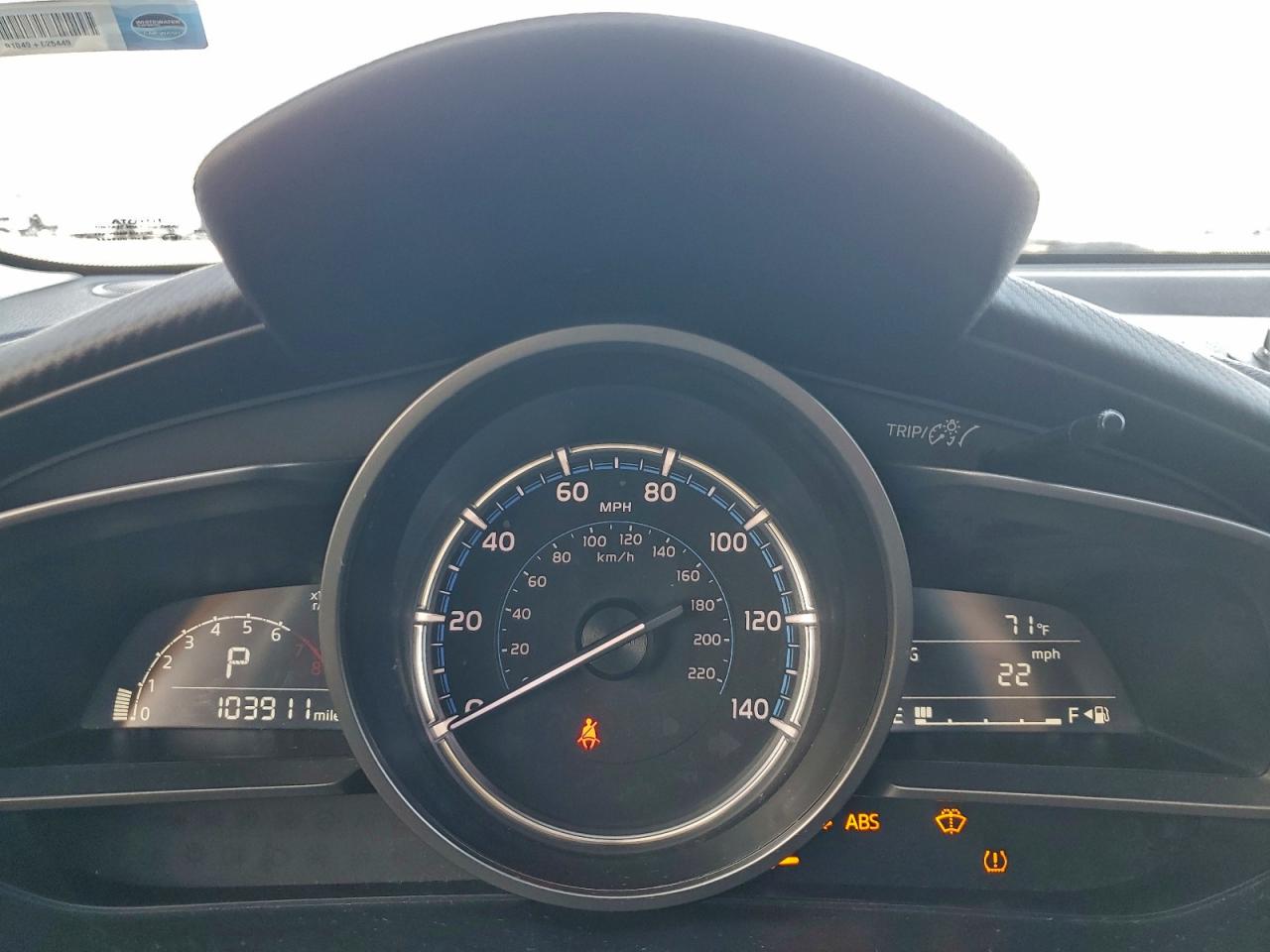 2019 TOYOTA YARIS L photo 9