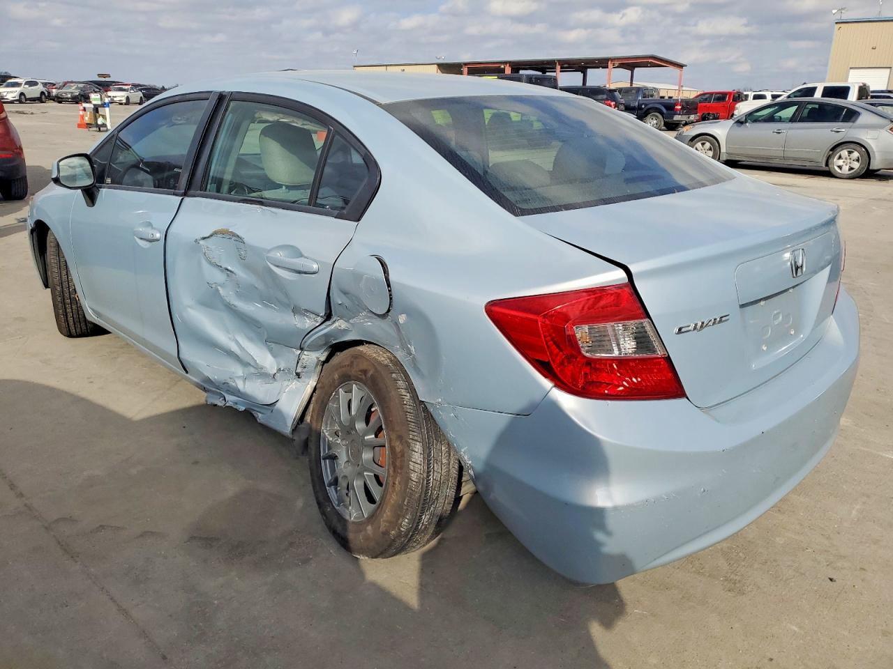 2012 HONDA CIVIC LX photo 2