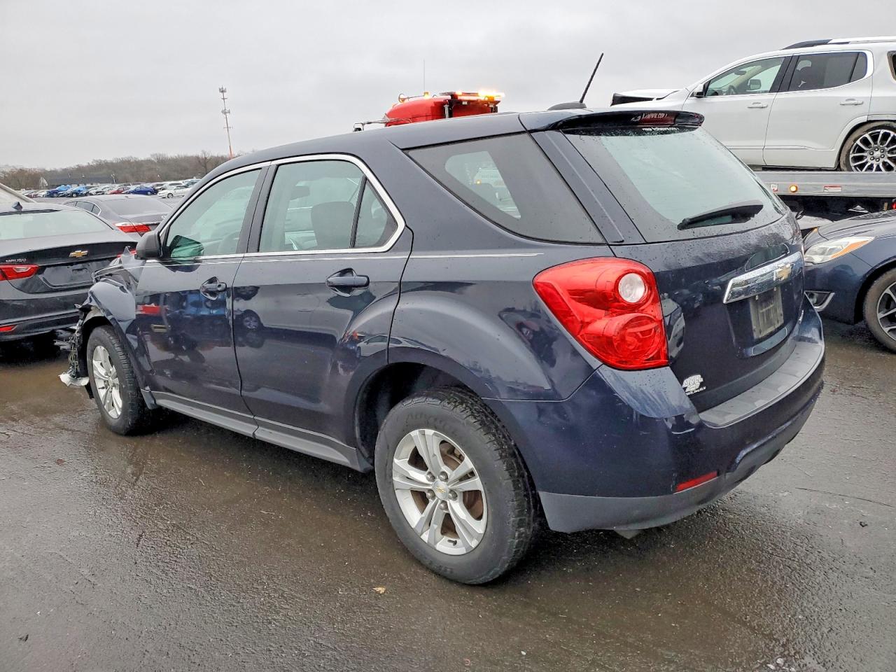 2015 CHEVROLET EQUINOX LS photo 2