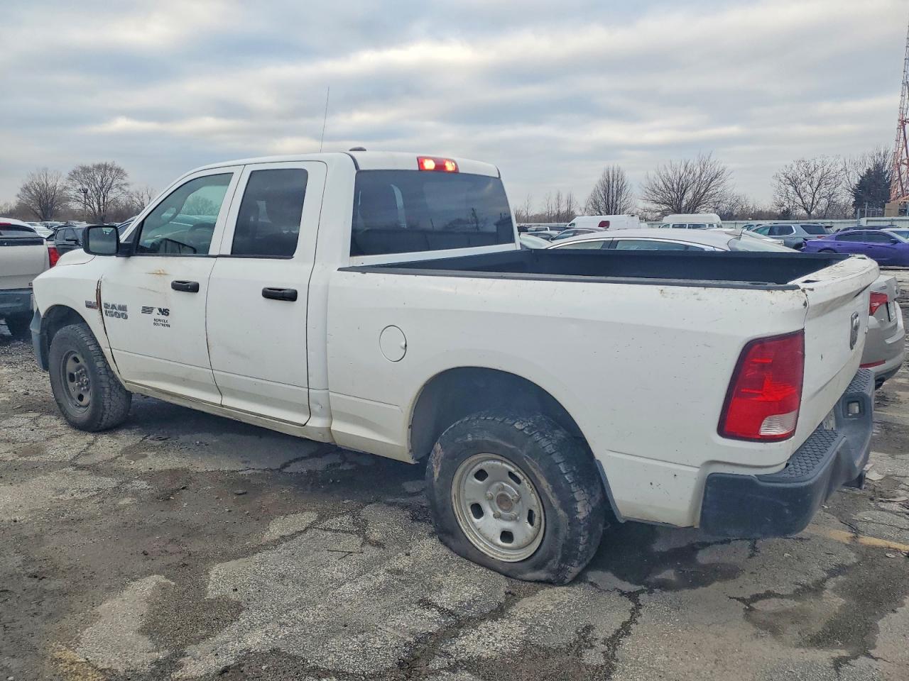 2018 RAM 1500 ST photo 2