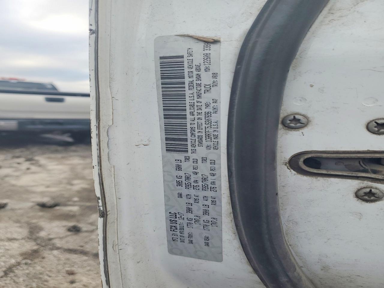 2018 RAM 1500 ST photo 12