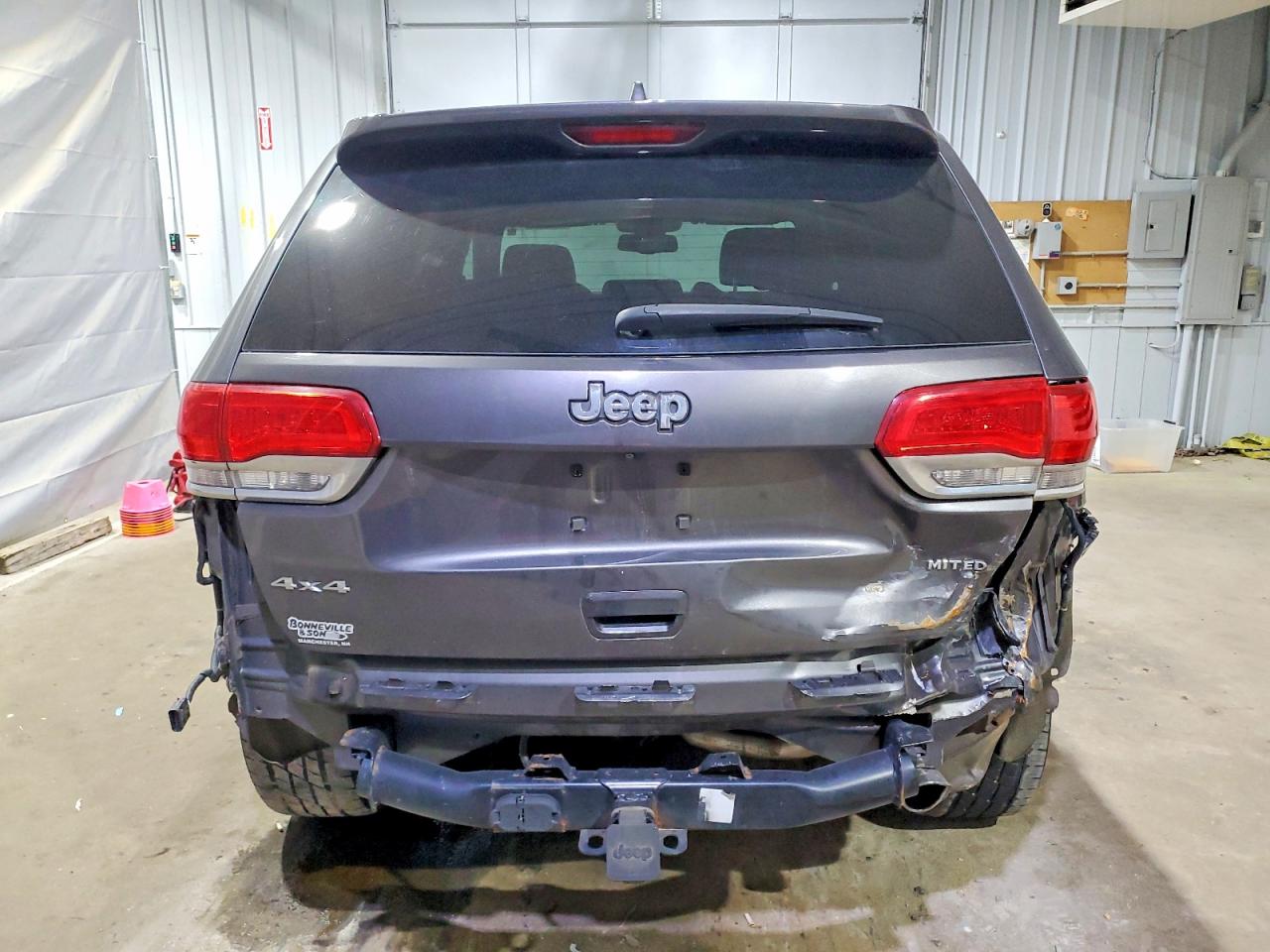 2015 JEEP GRAND CHEROKEE LIMITED photo 6