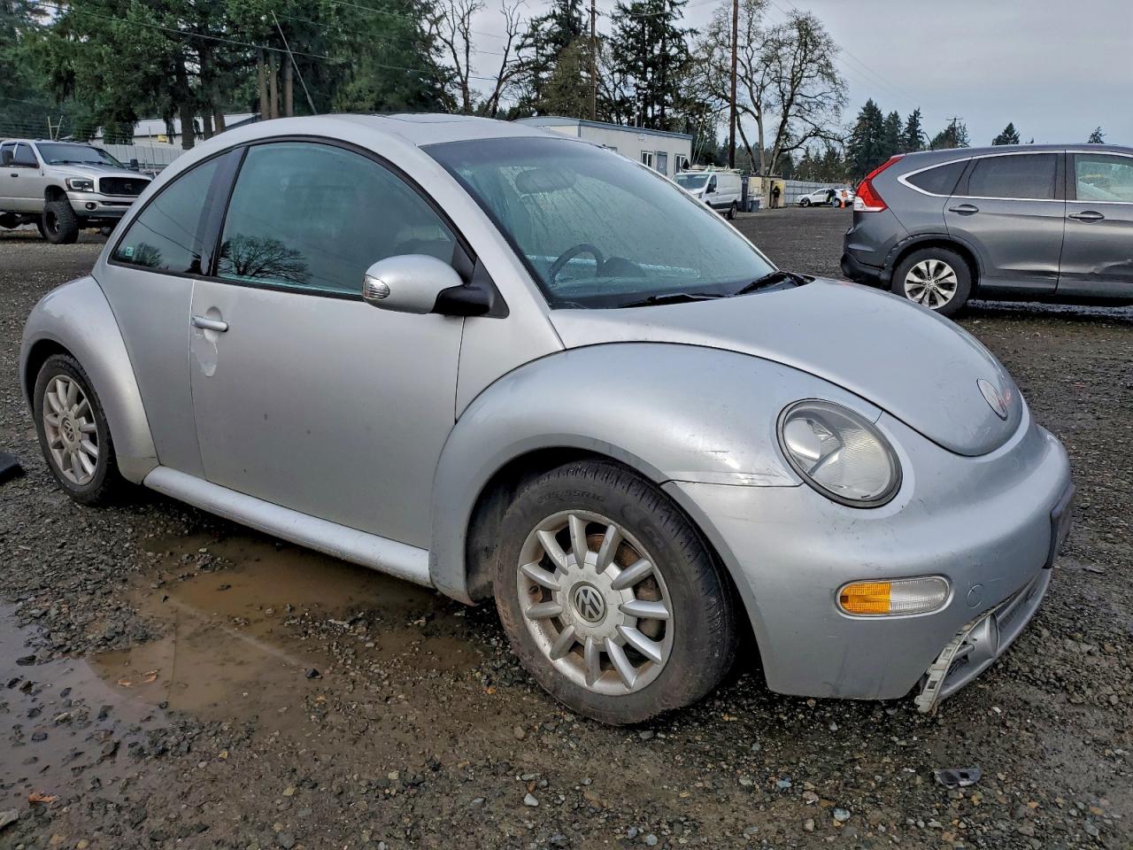 2005 VOLKSWAGEN NEW BEETLE GLS photo 4