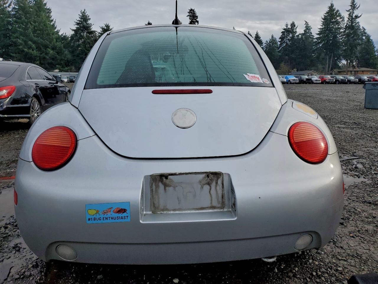 2005 VOLKSWAGEN NEW BEETLE GLS photo 6