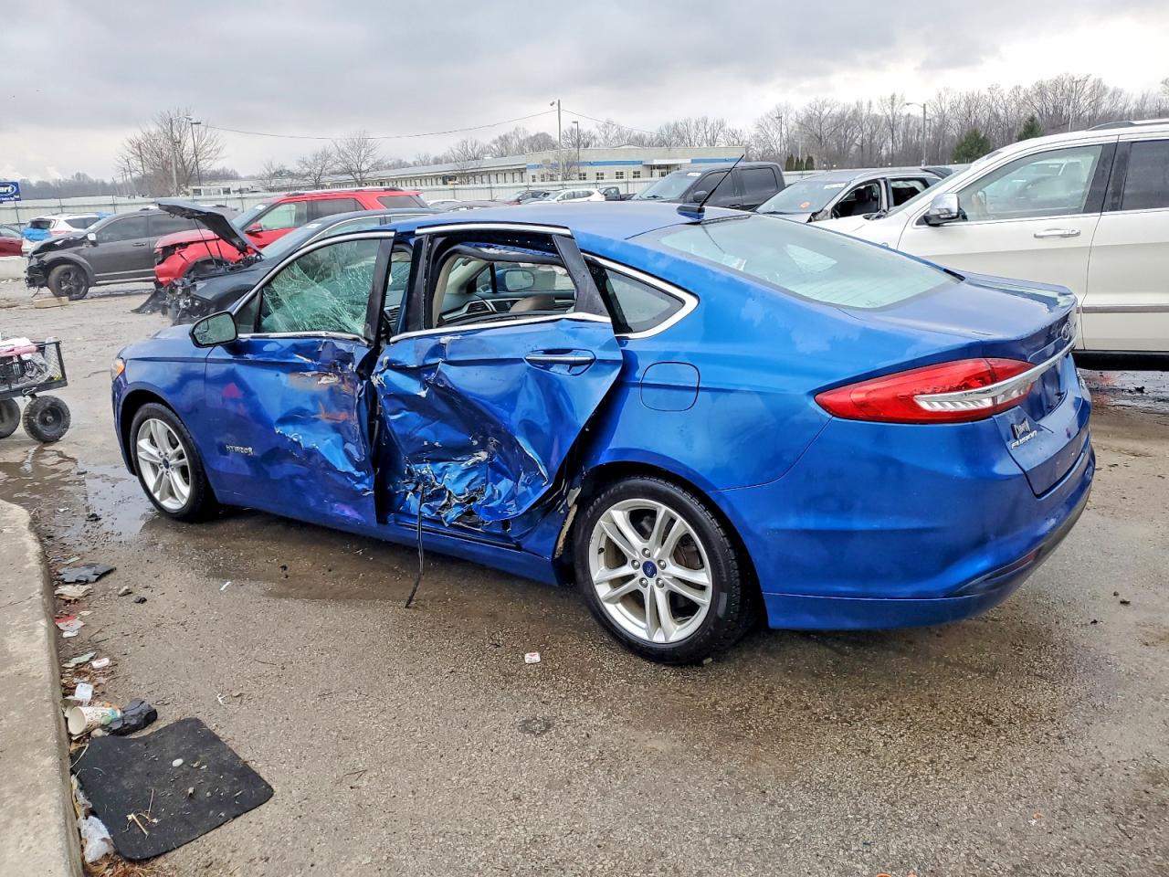 2018 FORD FUSION SE HYBRID photo 2
