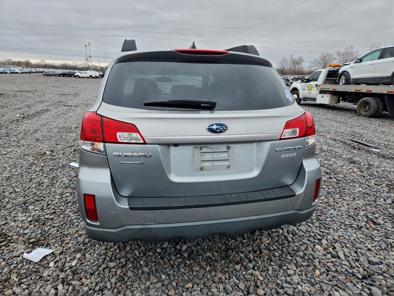 2011 SUBARU OUTBACK 2.5I LIMITED photo 6