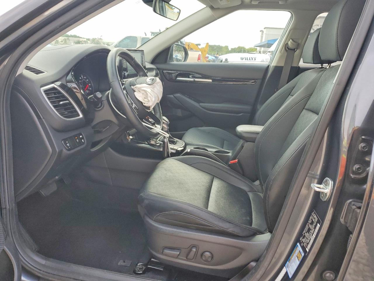 2021 KIA SELTOS EX photo 7