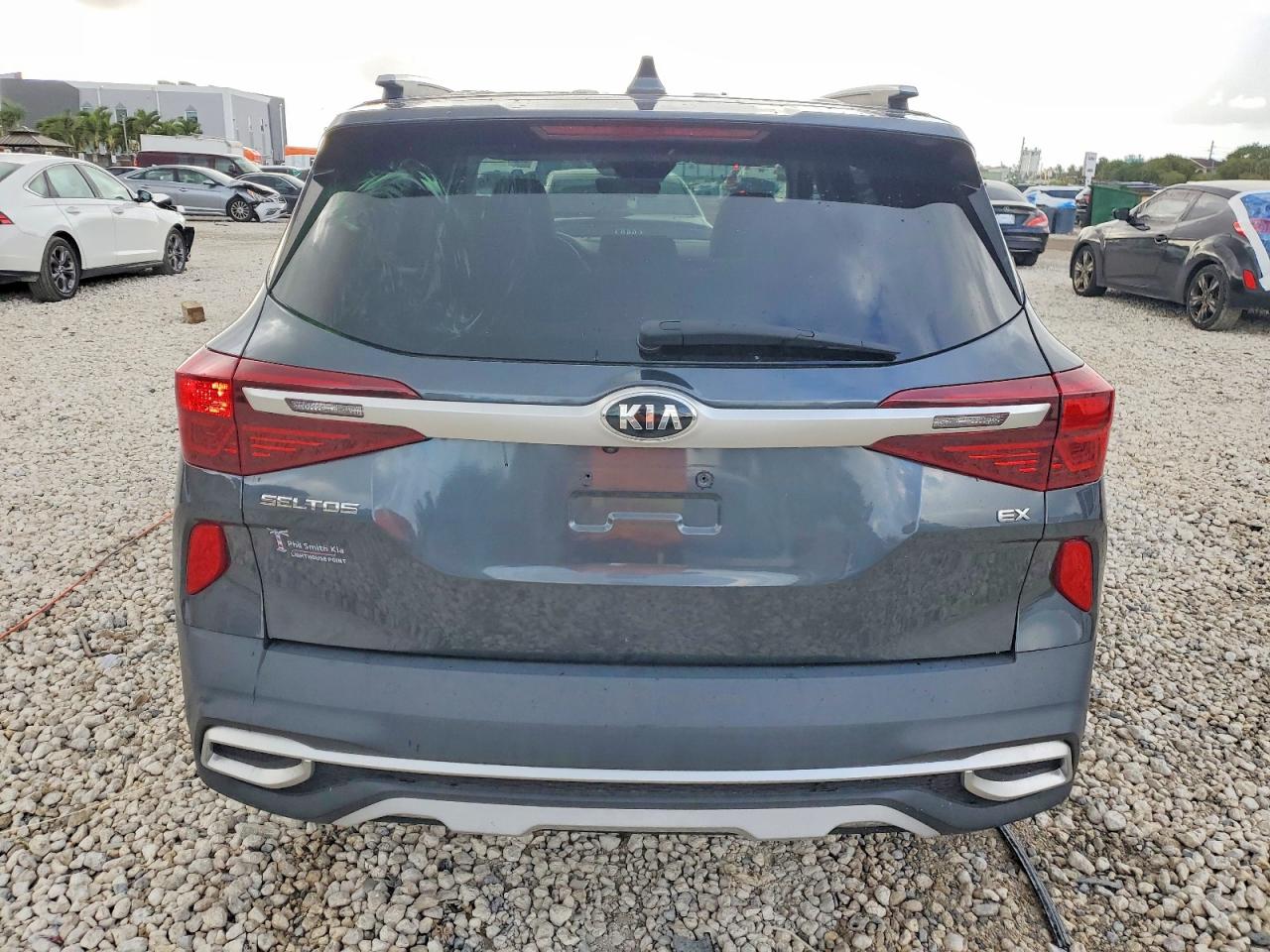 2021 KIA SELTOS EX photo 6