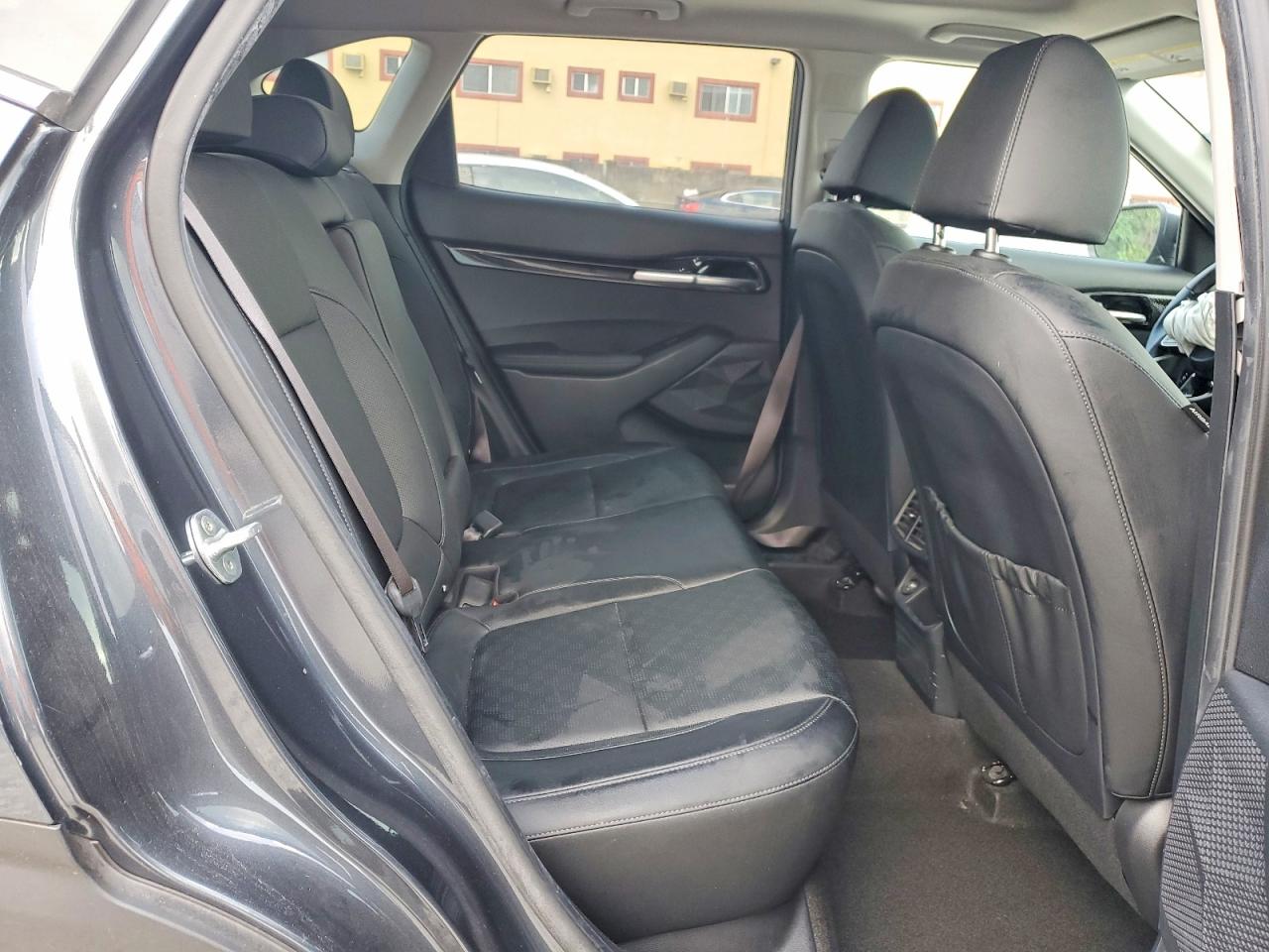 2021 KIA SELTOS EX photo 10