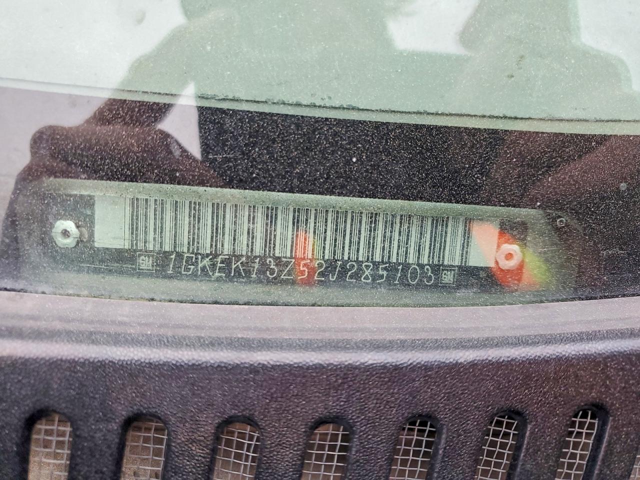 2002 GMC YUKON photo 37