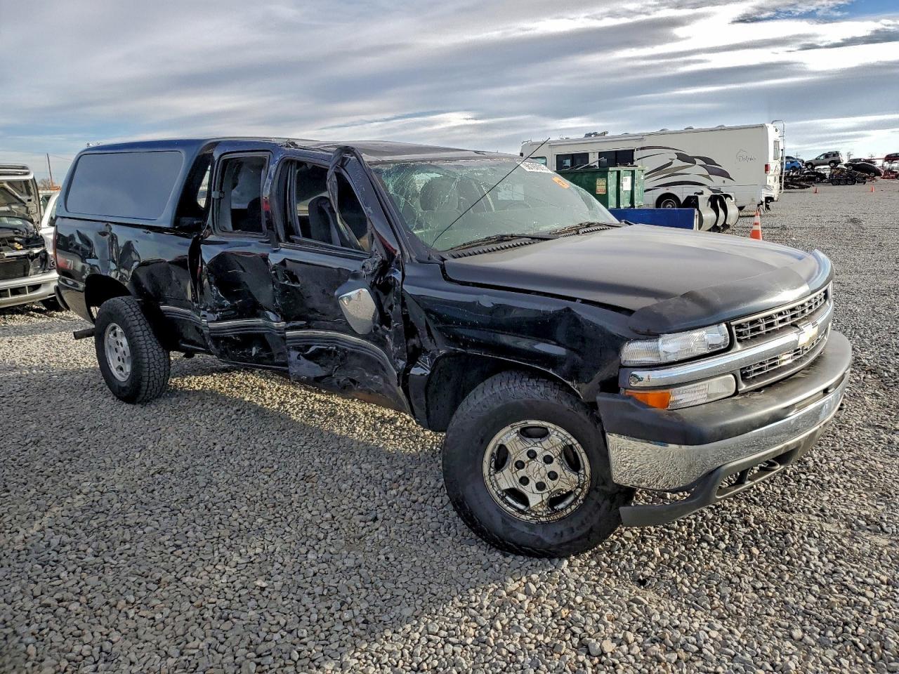 2000 CHEVROLET SILVERADO K1500 photo 7