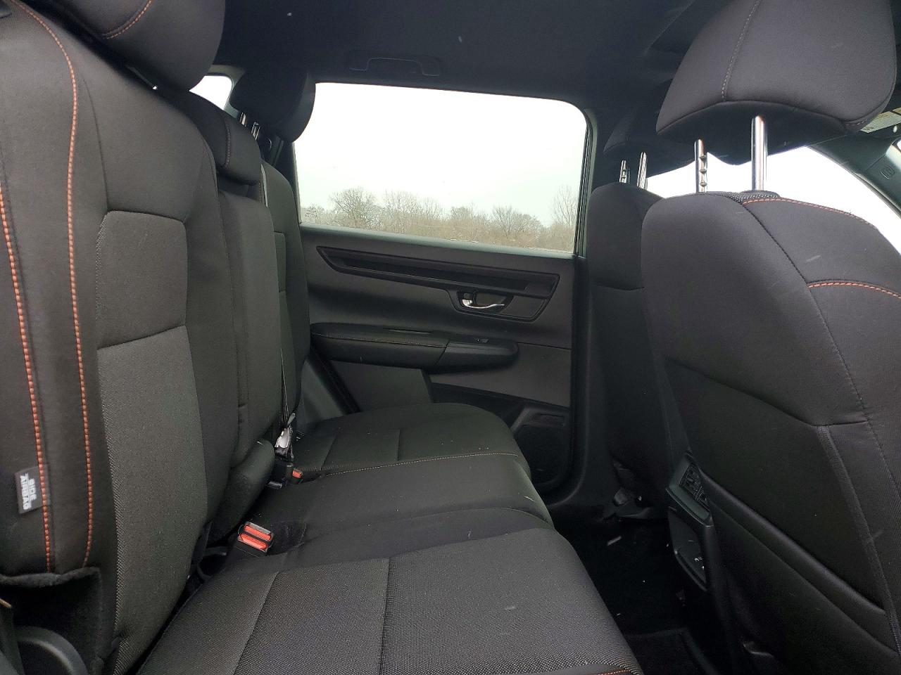 2025 HONDA CR-V SPORT photo 11