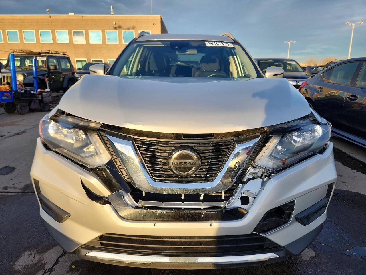2020 NISSAN ROGUE S photo 5