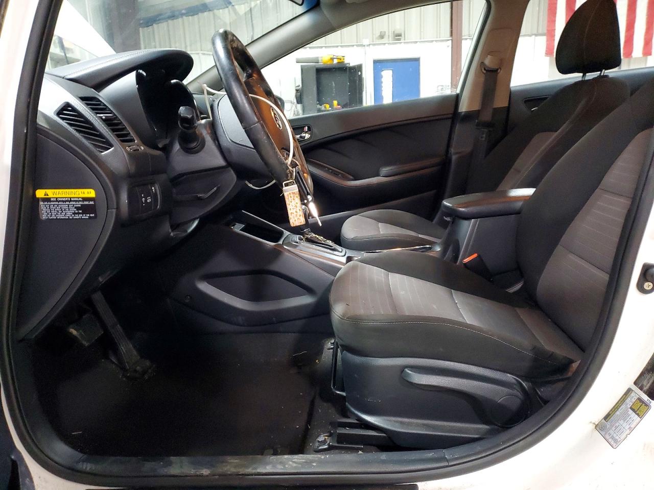 2015 KIA FORTE EX photo 7