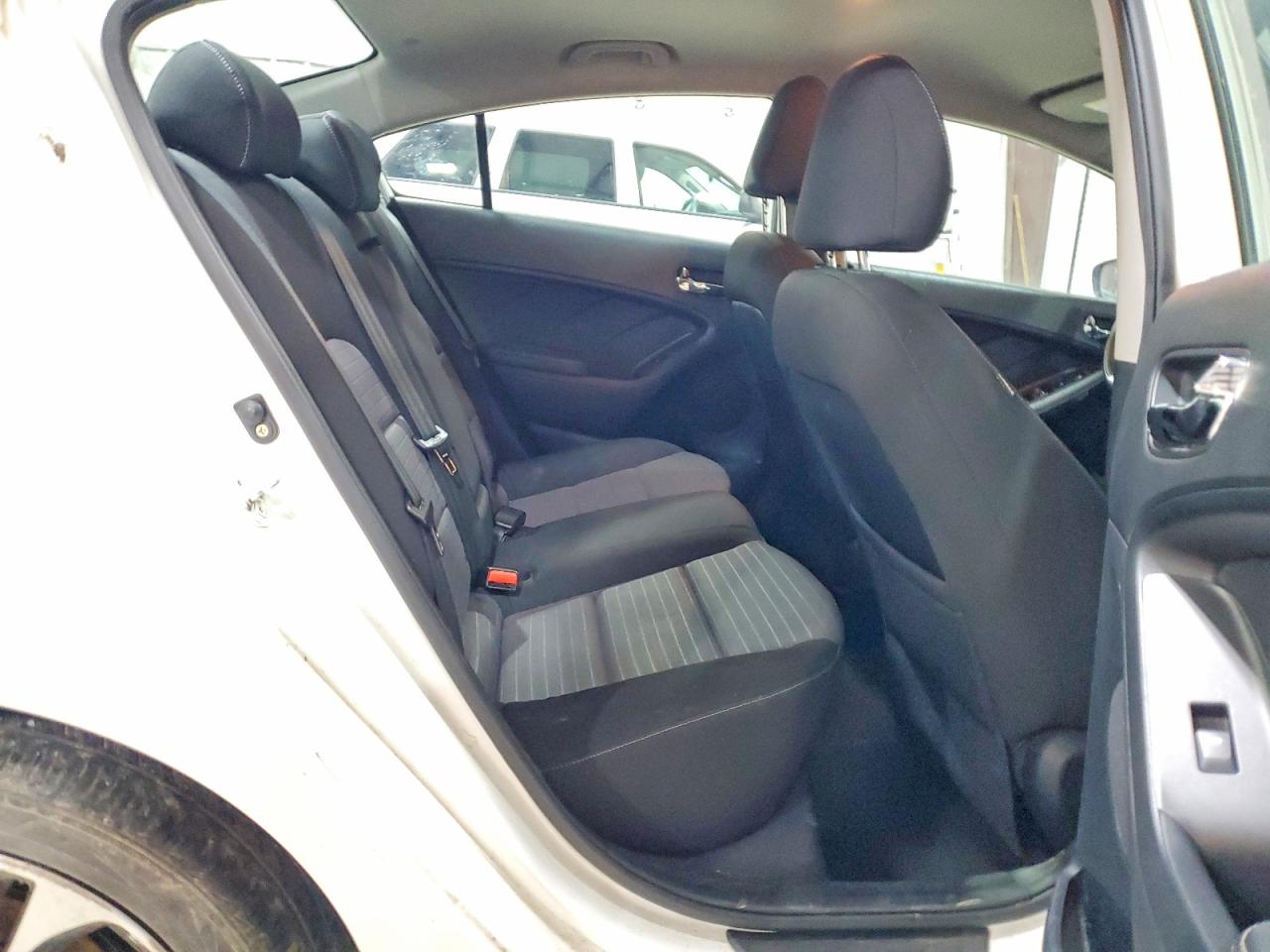 2015 KIA FORTE EX photo 10