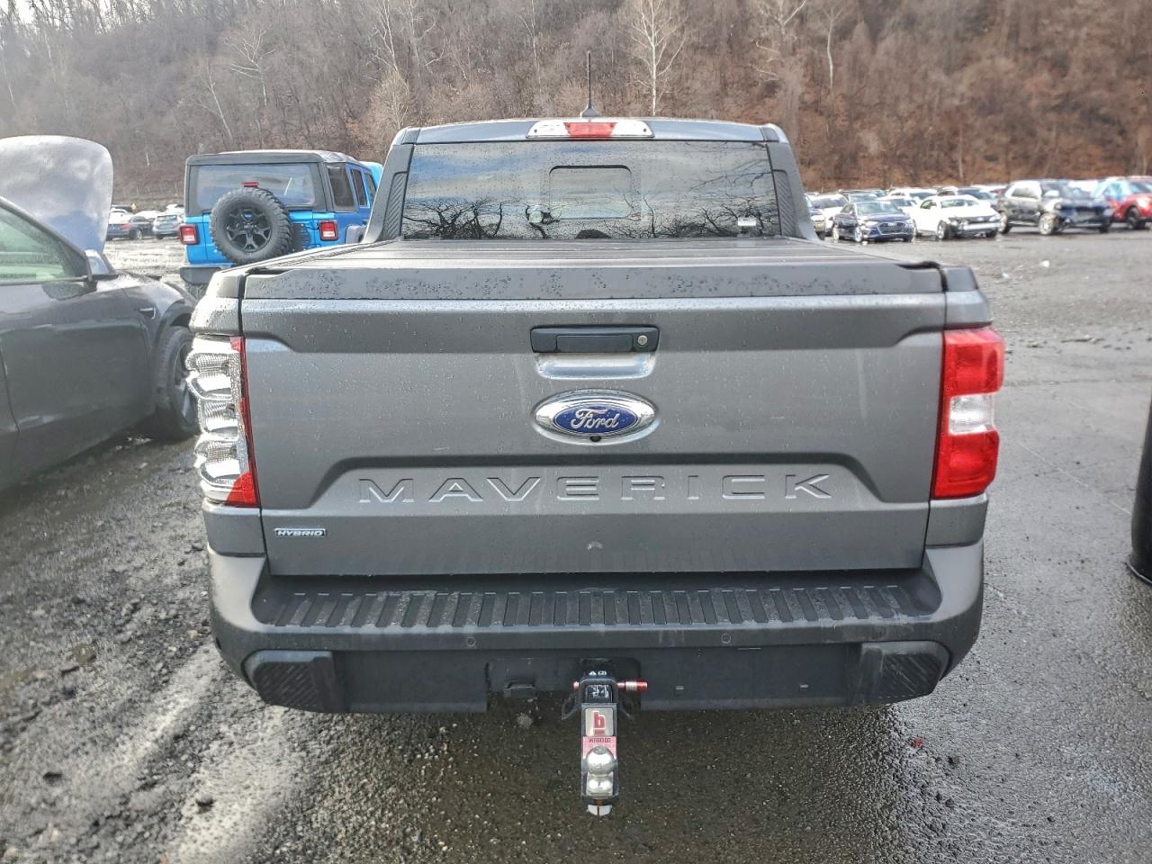 2024 FORD MAVERICK LARIAT photo 6