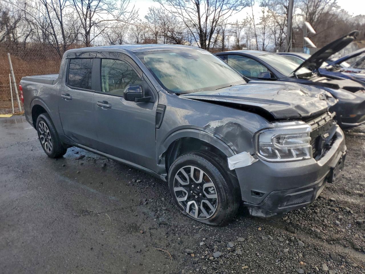 2024 FORD MAVERICK LARIAT photo 4