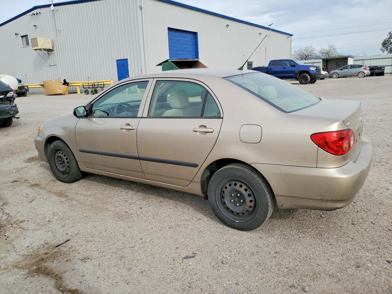 2006 TOYOTA COROLLA CE photo 2