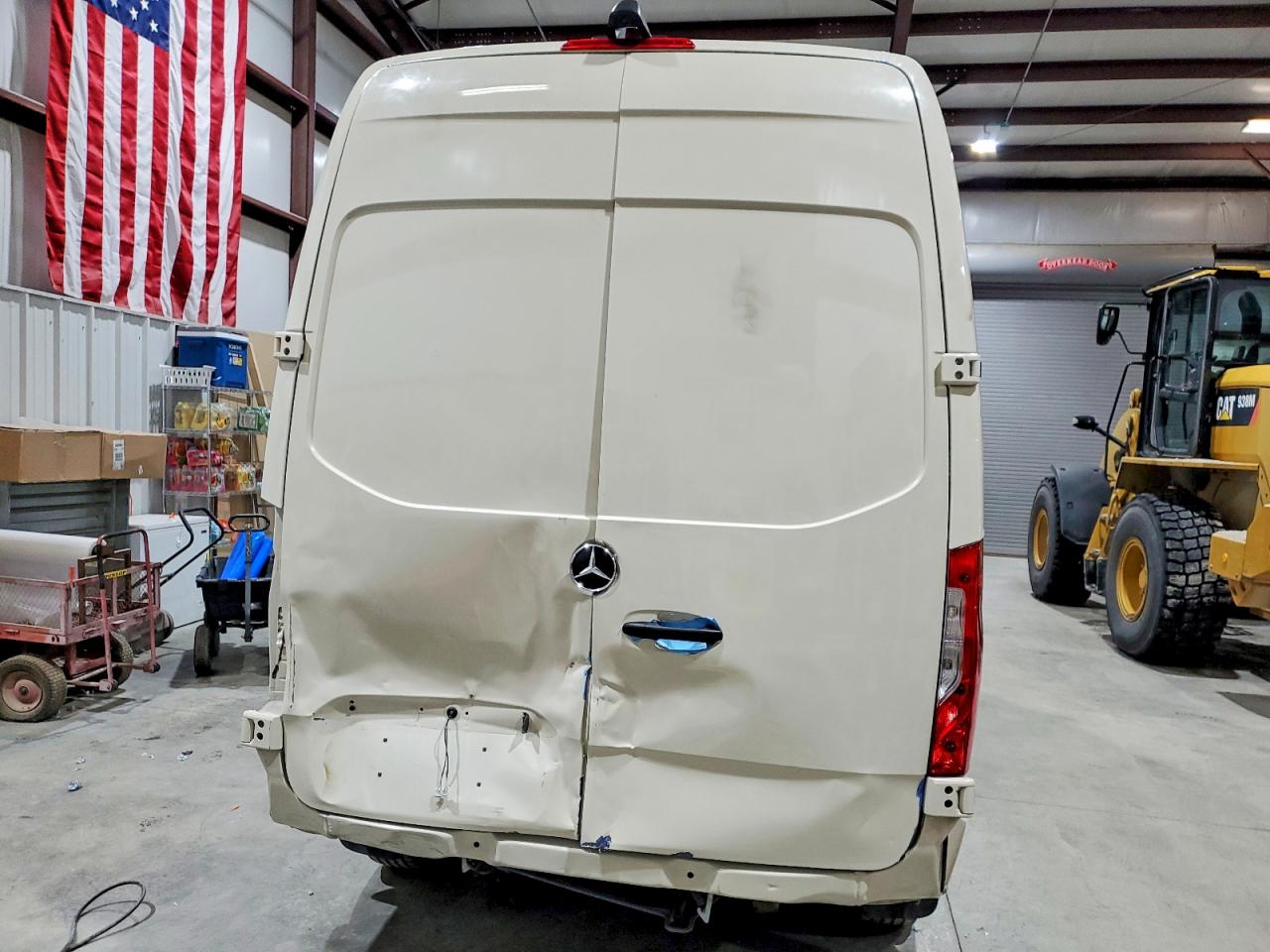 2024 MERCEDES BENZ SPRINTER REFRIGERATED DELIVERYVAN photo 6