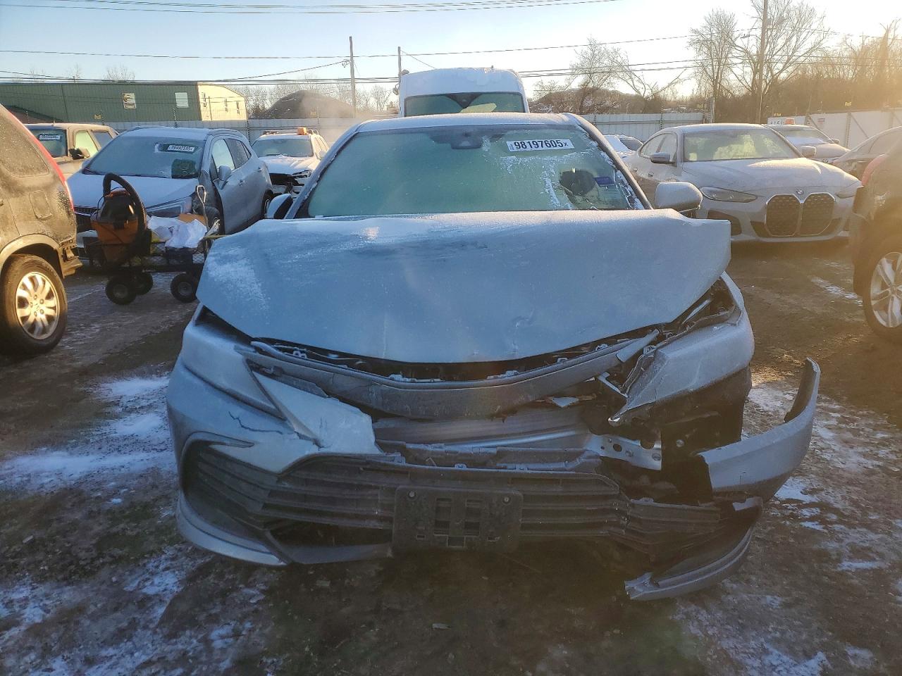 2022 TOYOTA CAMRY LE photo 5