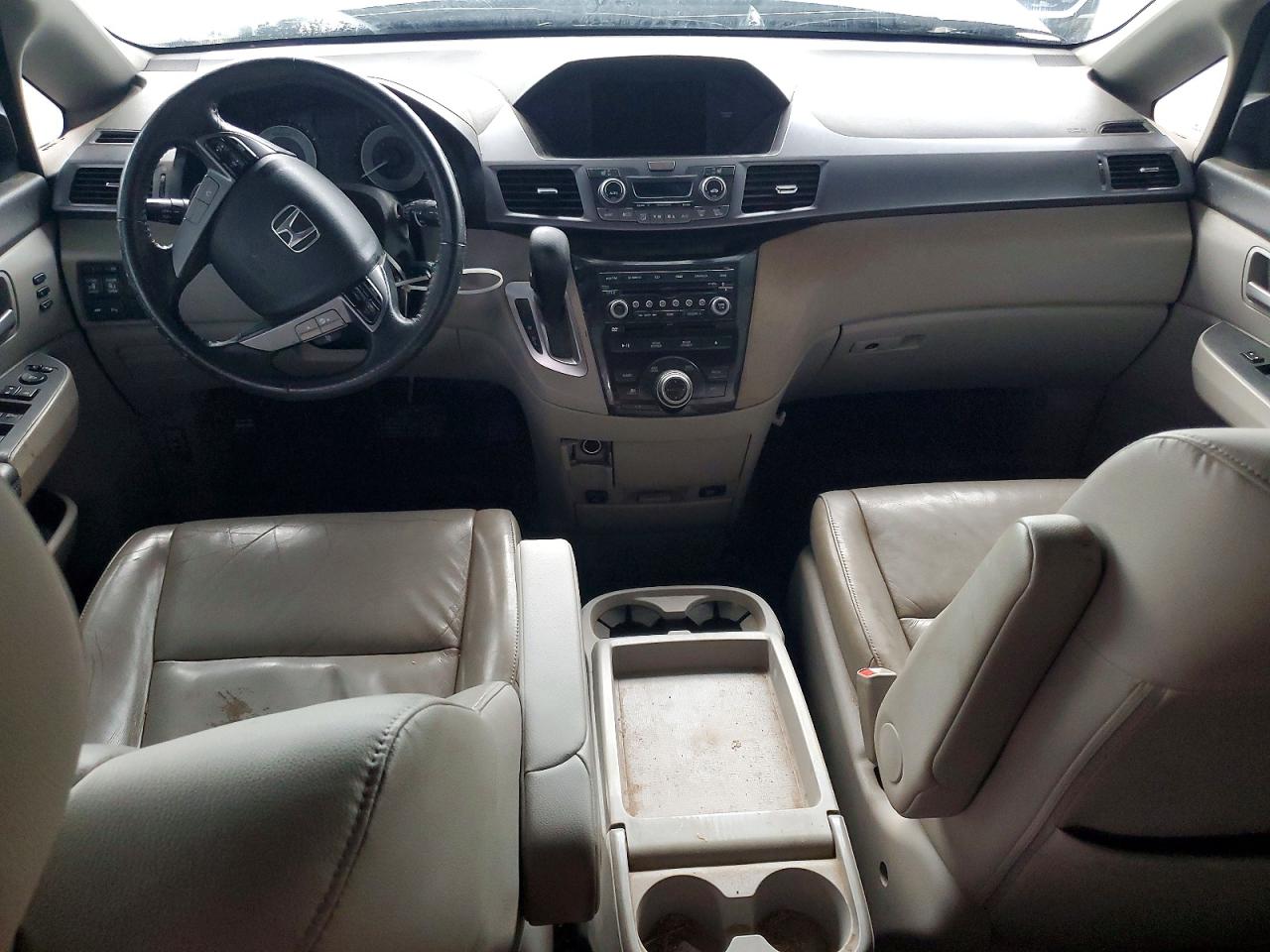 2012 HONDA ODYSSEY TOURING photo 8