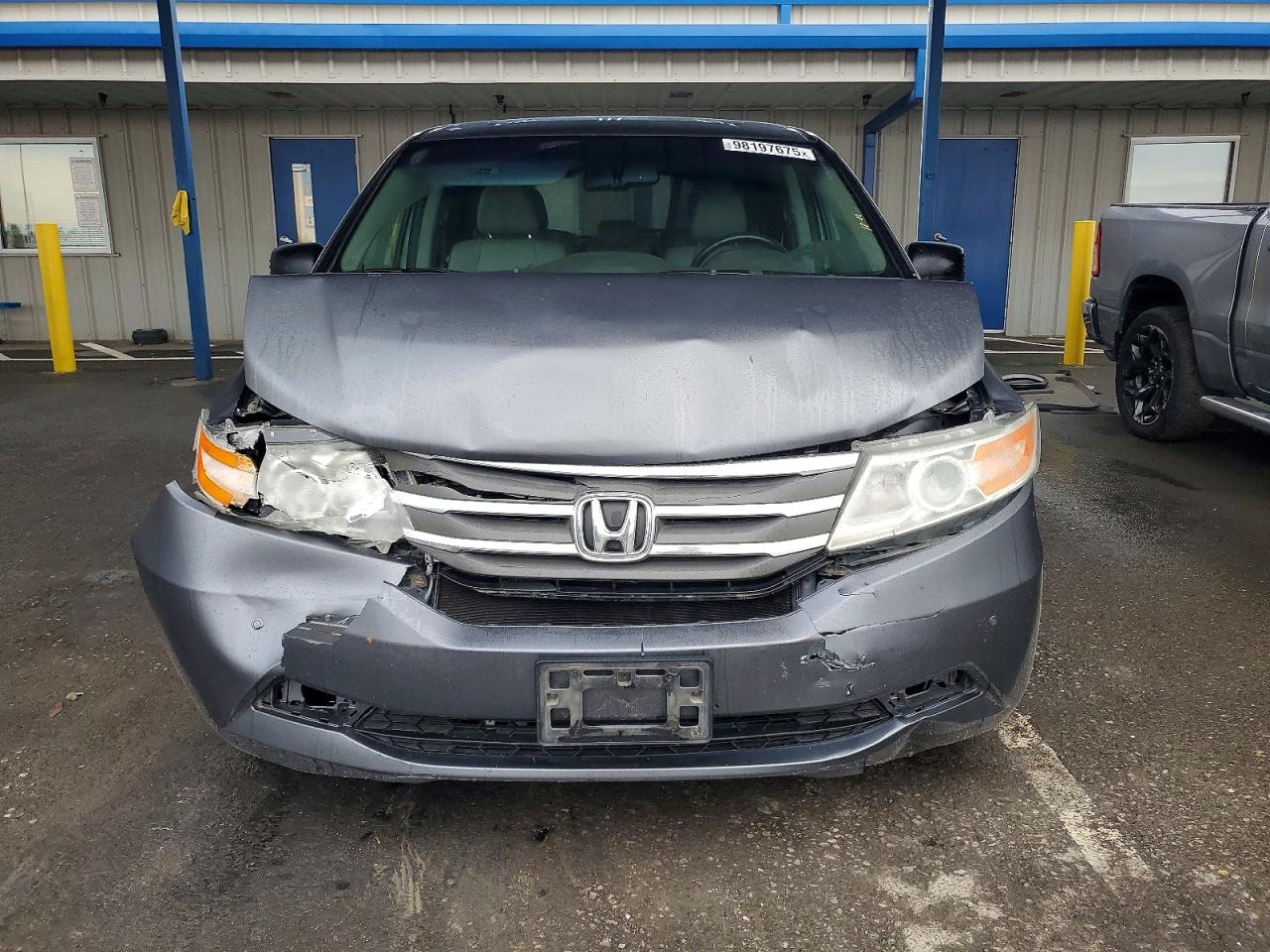 2012 HONDA ODYSSEY TOURING photo 5