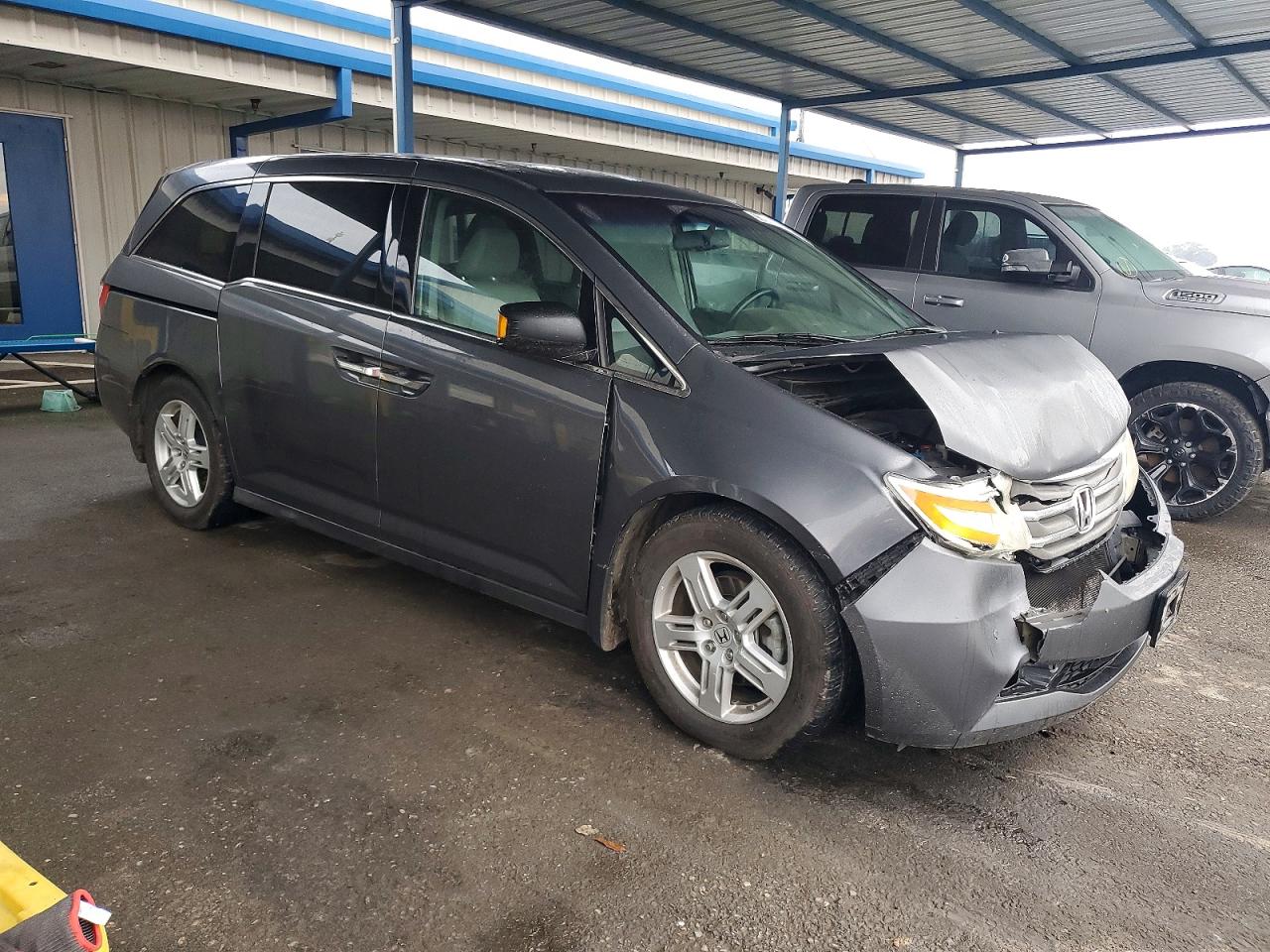 2012 HONDA ODYSSEY TOURING photo 4