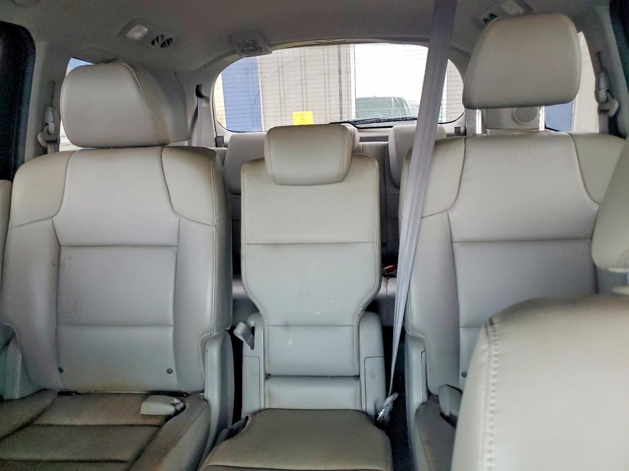 2012 HONDA ODYSSEY TOURING photo 10
