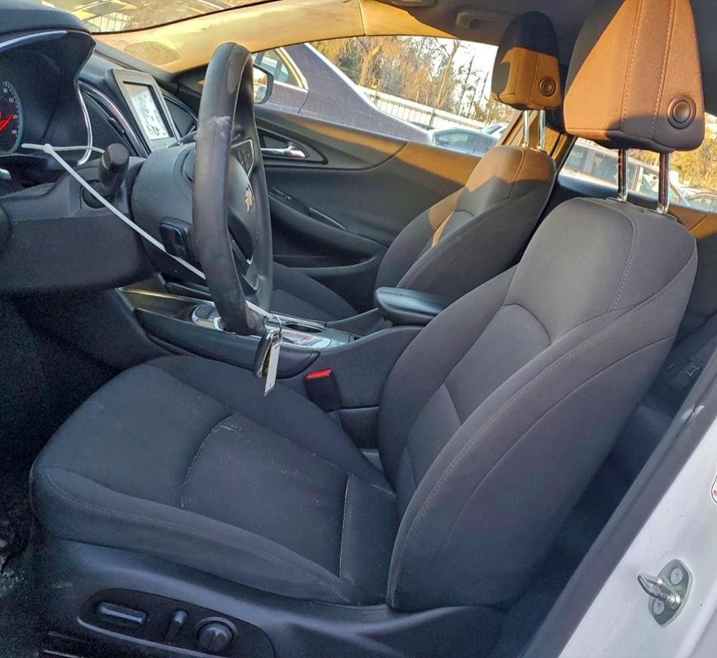 2018 CHEVROLET MALIBU LT photo 13