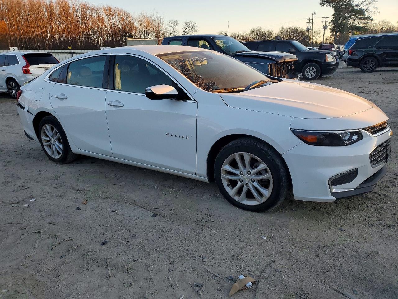 2018 CHEVROLET MALIBU LT photo 7