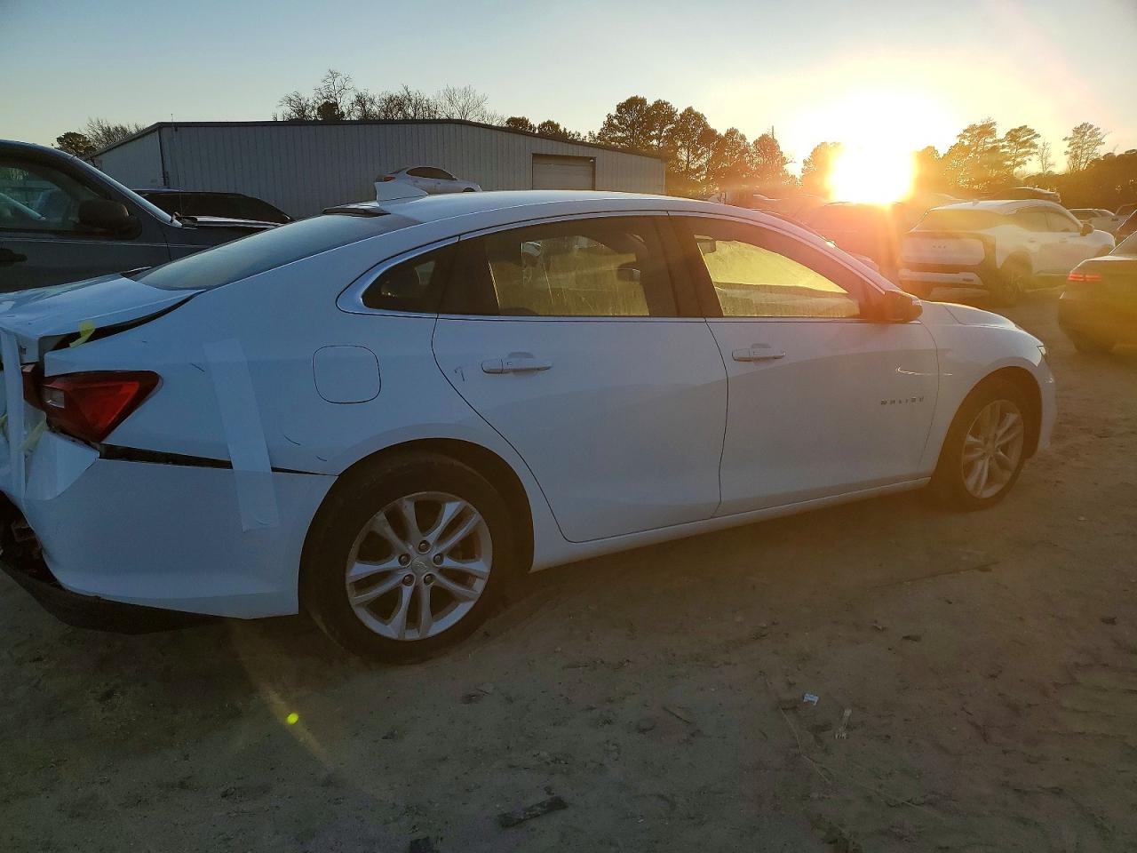 2018 CHEVROLET MALIBU LT photo 5