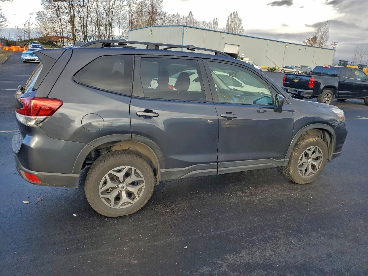 2019 SUBARU FORESTER PREMIUM photo 3