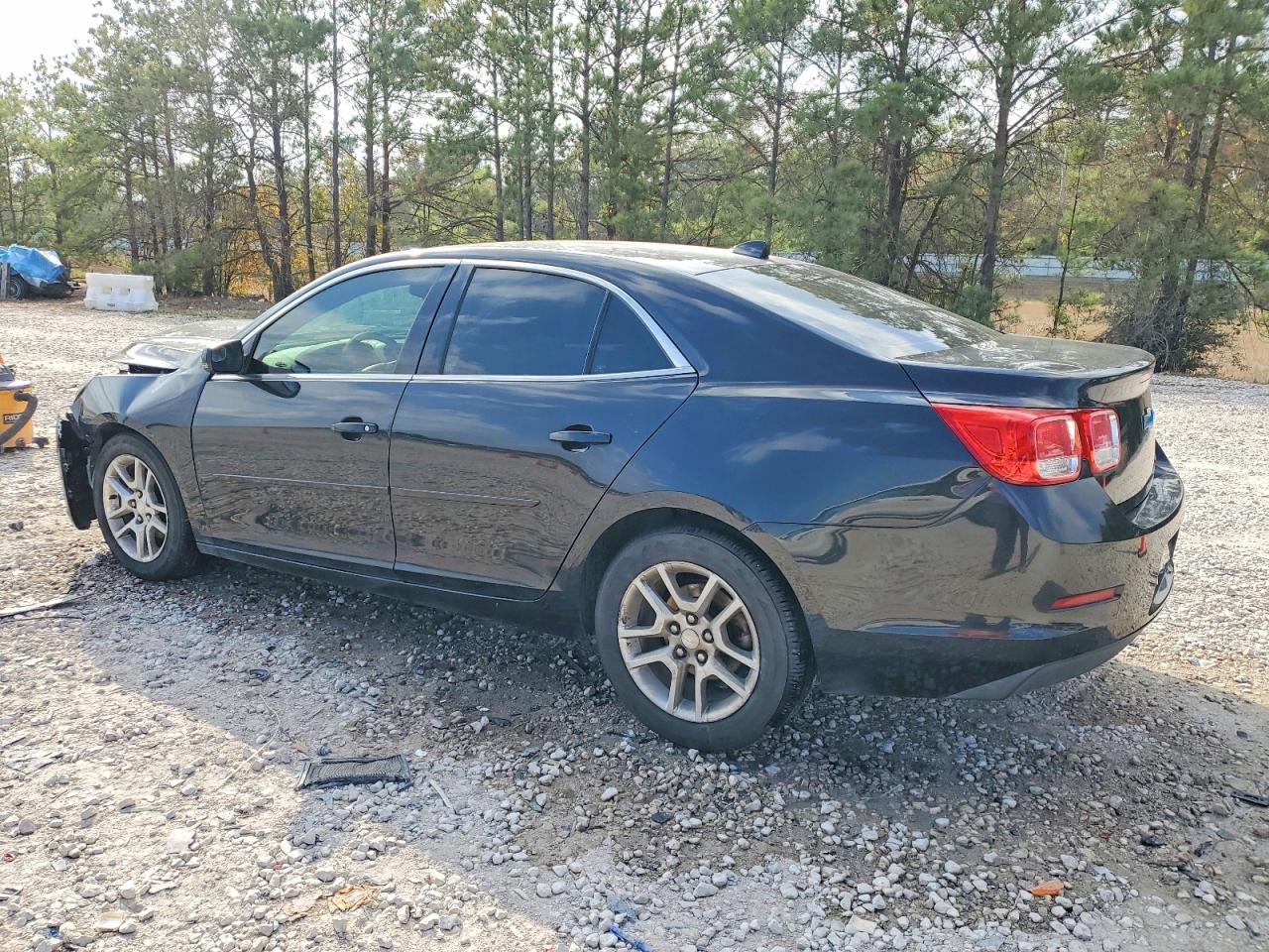 2014 CHEVROLET MALIBU 1LT photo 2